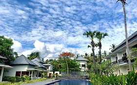 Ariana Beach Resort Amed Bali